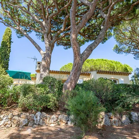 Anthala By Interhome Сент-Максім